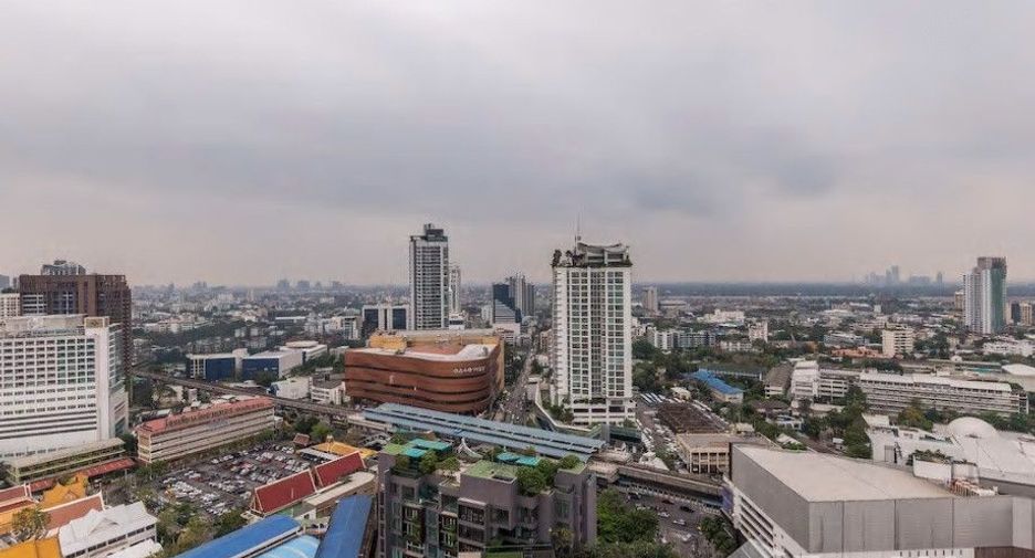 À louer 2 chambres condo à Khlong Toei, Bangkok