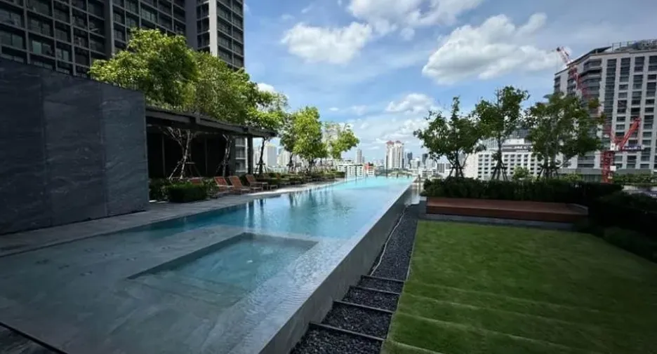 Wohnung zur Miete mit 1 Zimmer in Khlong Toei, Bangkok