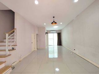 Reihenhaus zur Miete mit 4 Zimmer in Wang Thonglang, Bangkok