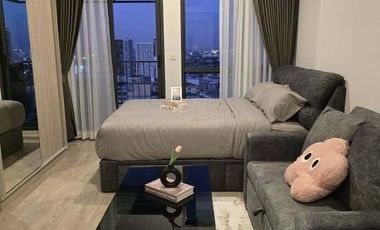 For rent studio condo in Watthana, Bangkok