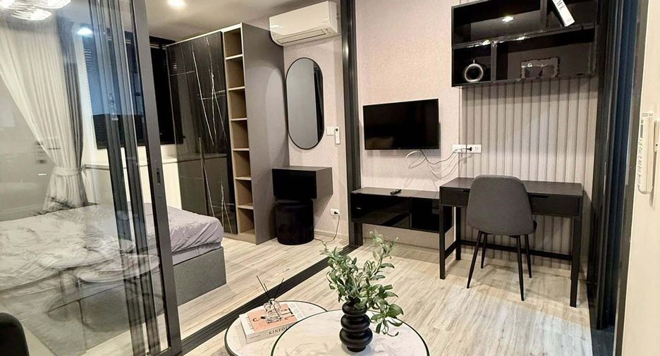 For rent 1 bed condo in Huai Khwang, Bangkok