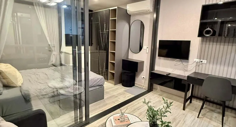 For rent 1 bed condo in Huai Khwang, Bangkok