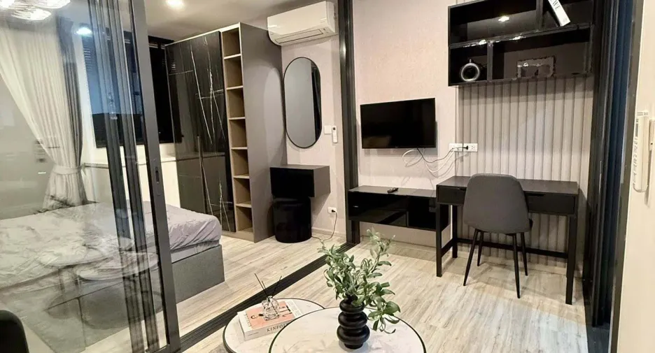 For rent 1 bed condo in Huai Khwang, Bangkok
