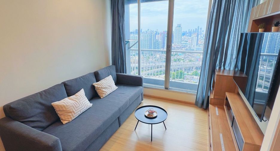 À louer 1 chambre condo à Phra Khanong, Bangkok