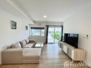 Reihenhaus zur Miete mit 3 Zimmer in Prawet, Bangkok
