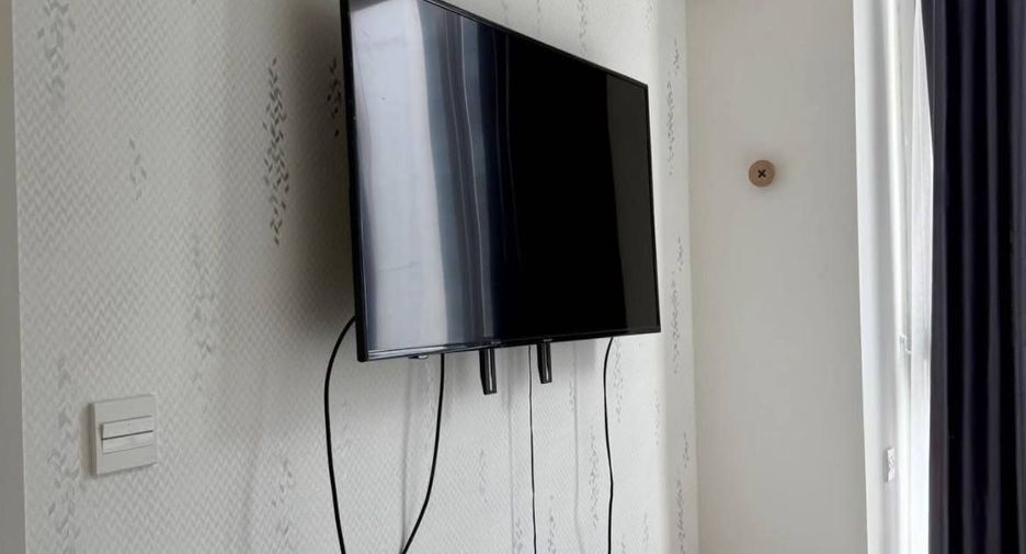 For rent 1 bed condo in Huai Khwang, Bangkok