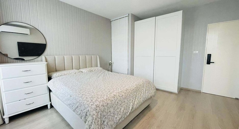 For rent 3 bedrooms townhouse in Prawet, Bangkok