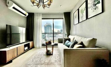 For rent 2 bedrooms condo in Pathum Wan, Bangkok