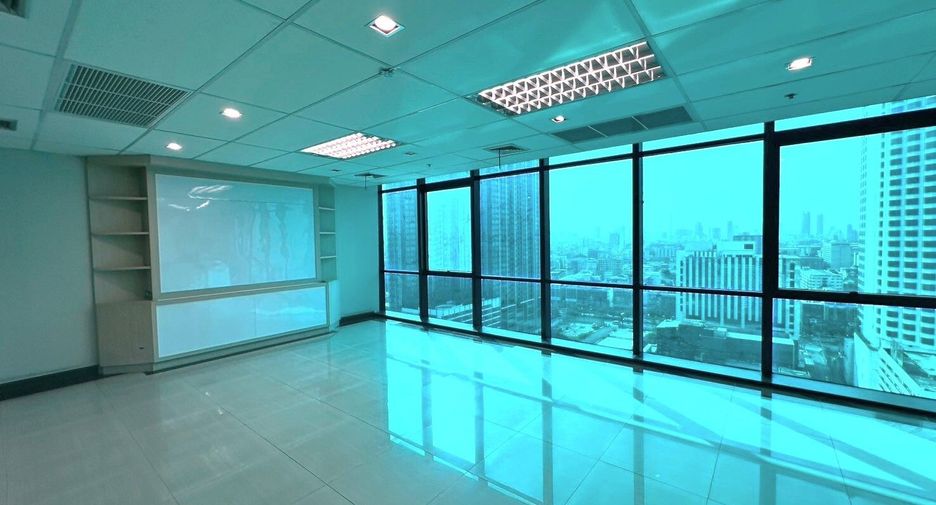 For rent office in Huai Khwang, Bangkok