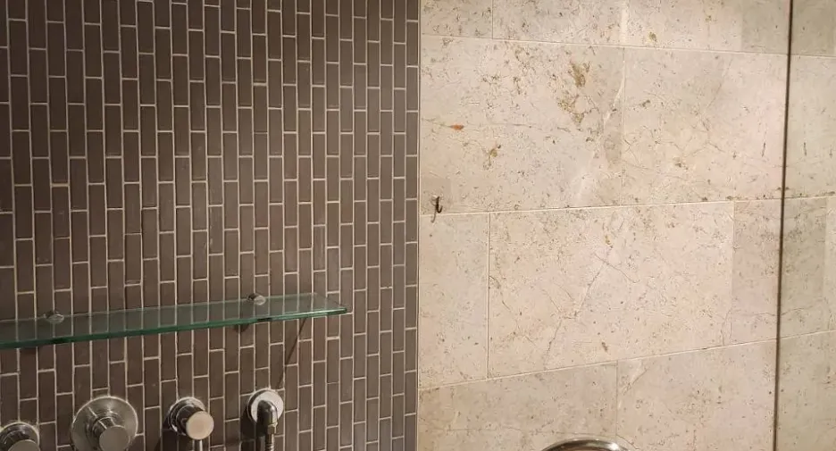 For rent 1 bed condo in Pathum Wan, Bangkok