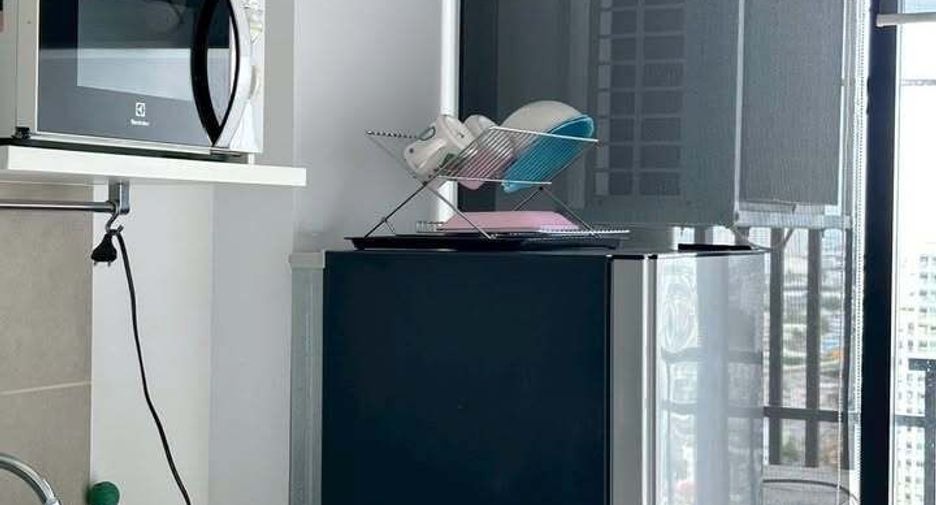 For rent 1 bed condo in Thon Buri, Bangkok