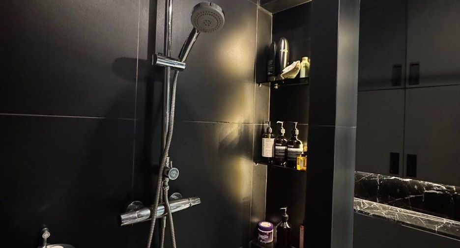 Condo en alquiler de 1 habitaciones en Pathum Wan, Bangkok