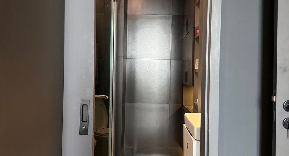 Condo en alquiler de 1 habitaciones en Pathum Wan, Bangkok