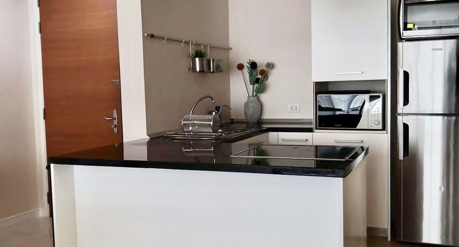 Wohnung zur Miete mit 2 Zimmer in Khlong Toei, Bangkok