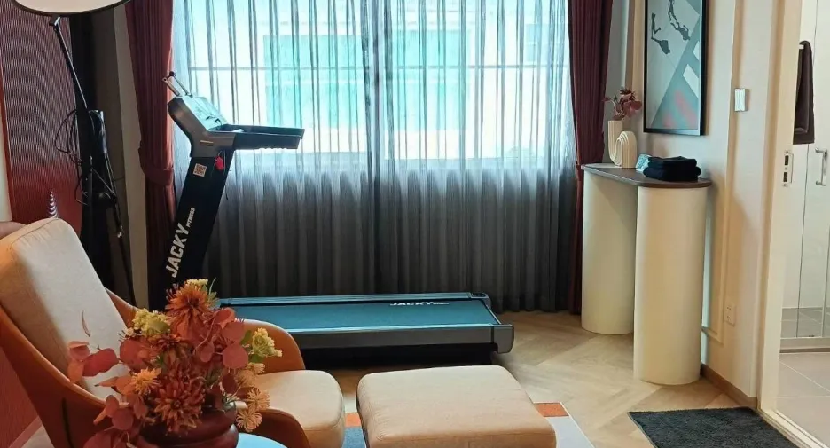 Casa en alquiler de 4 habitaciones en Bang Phli, Samut Prakan