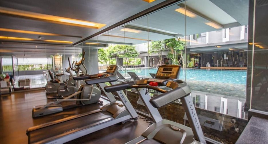 For rent 2 ベッドルーム condo in Watthana, Bangkok