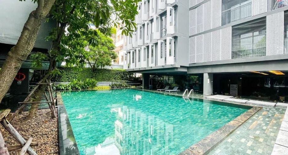 For rent 2 ベッドルーム condo in Watthana, Bangkok