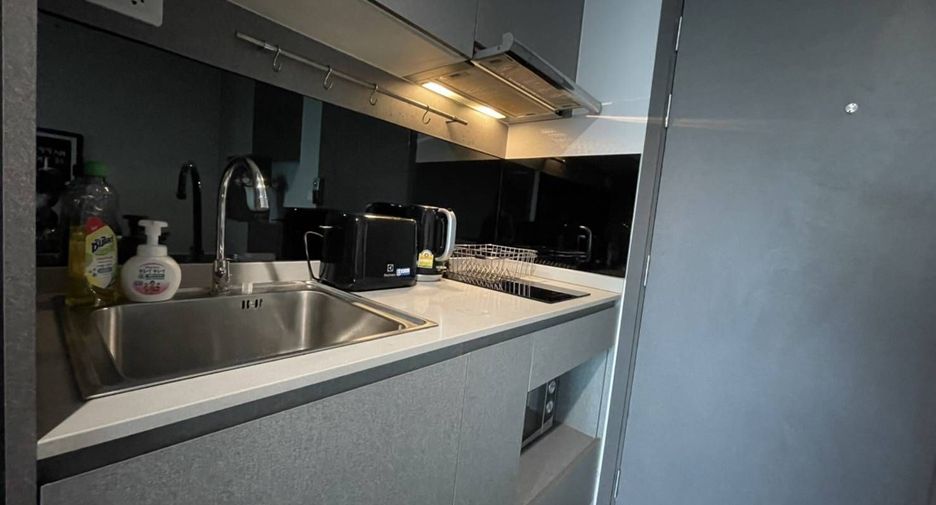 Condo en alquiler de 1 habitaciones en Phra Khanong, Bangkok