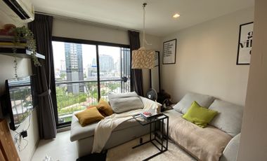 For rent 1 bed condo in Khlong Toei, Bangkok