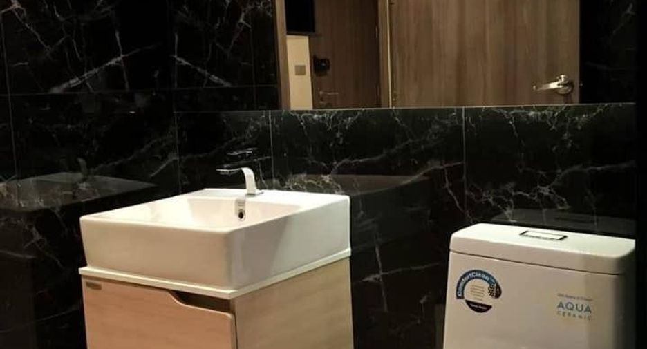 For rent 1 bed condo in Bang Rak, Bangkok