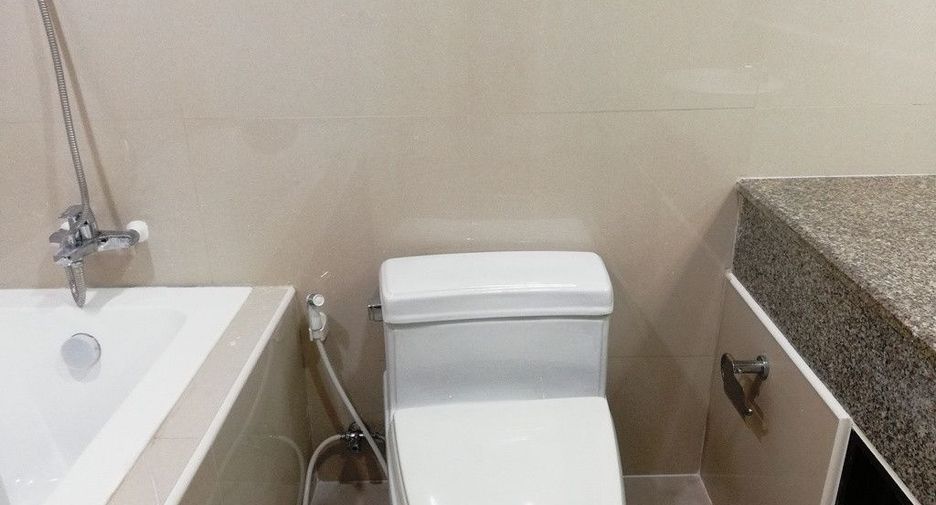 For rent 2 ベッドルーム condo in Khlong Toei, Bangkok