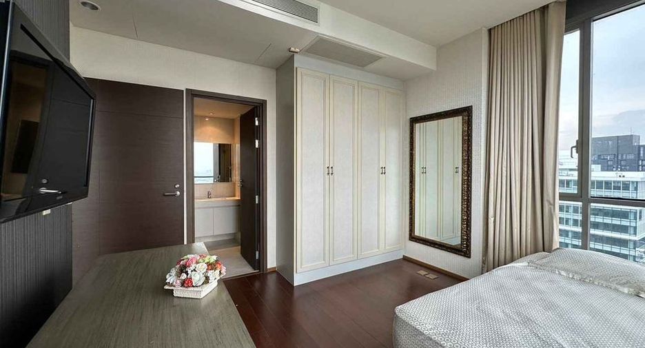 ให้เช่า 3 ห้องนอน คอนโด ใน วัฒนา, กรุงเทพฯ