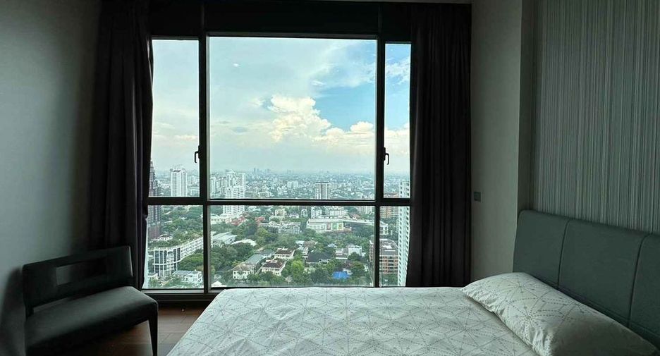 ให้เช่า 3 ห้องนอน คอนโด ใน วัฒนา, กรุงเทพฯ