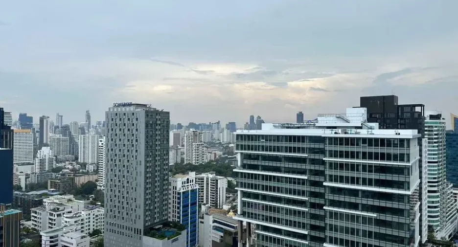 ให้เช่า 3 ห้องนอน คอนโด ใน วัฒนา, กรุงเทพฯ