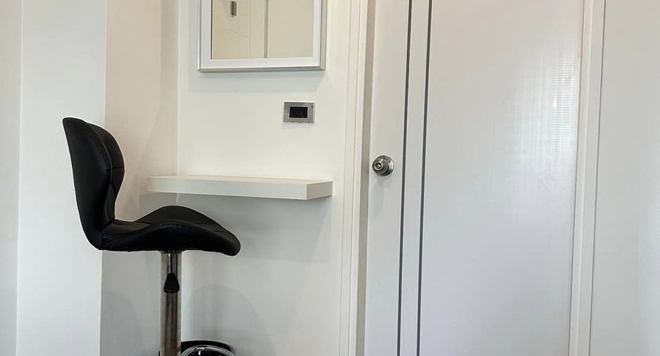 For rent 1 bed condo in Huai Khwang, Bangkok
