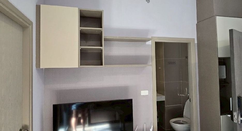For rent studio condo in Huai Khwang, Bangkok