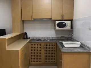 Apartamento en alquiler de 1 habitaciones en Khlong Toei, Bangkok