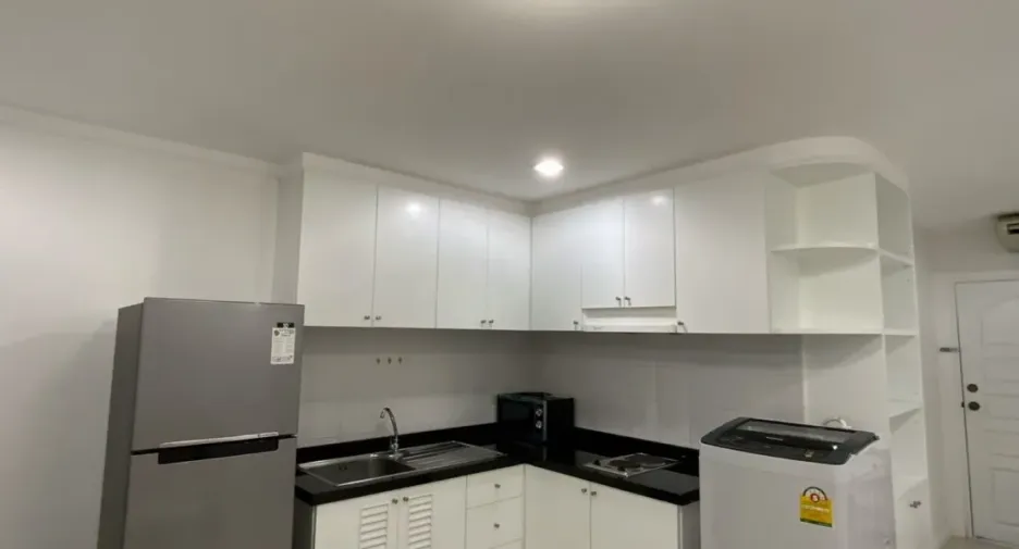 For rent 1 Beds condo in Watthana, Bangkok