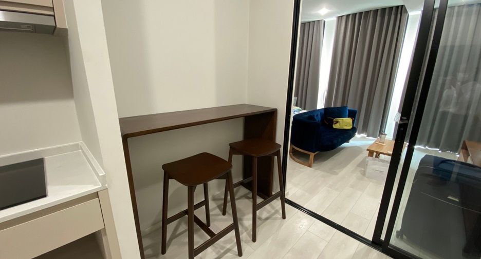 Wohnung zur Miete mit Studio in Pathum Wan, Bangkok