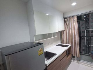 For rent studio condo in Yan Nawa, Bangkok