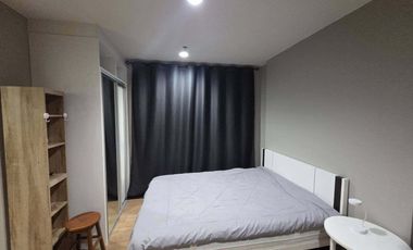 For rent studio condo in Yan Nawa, Bangkok