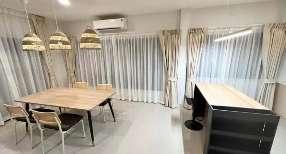 For rent 3 bedrooms house in Bang Phli, Samut Prakan