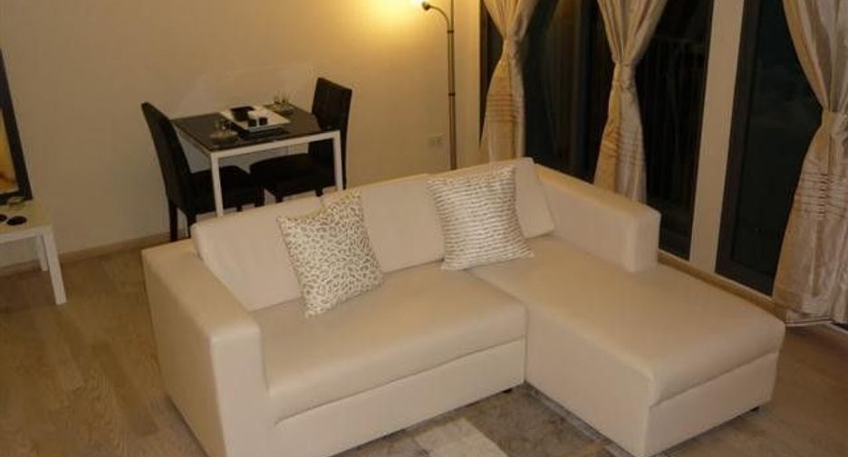 For rent 1 bed condo in Khlong Toei, Bangkok