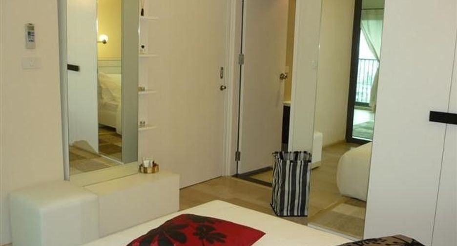 For rent 1 bed condo in Khlong Toei, Bangkok