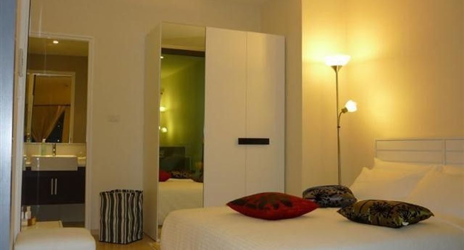 For rent 1 bed condo in Khlong Toei, Bangkok