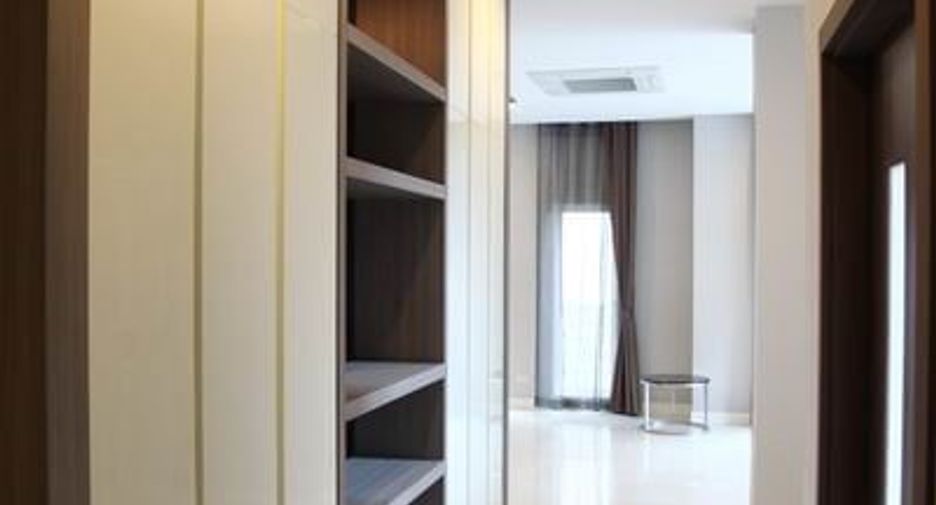 For rent 4 bedrooms house in Bang Phli, Samut Prakan