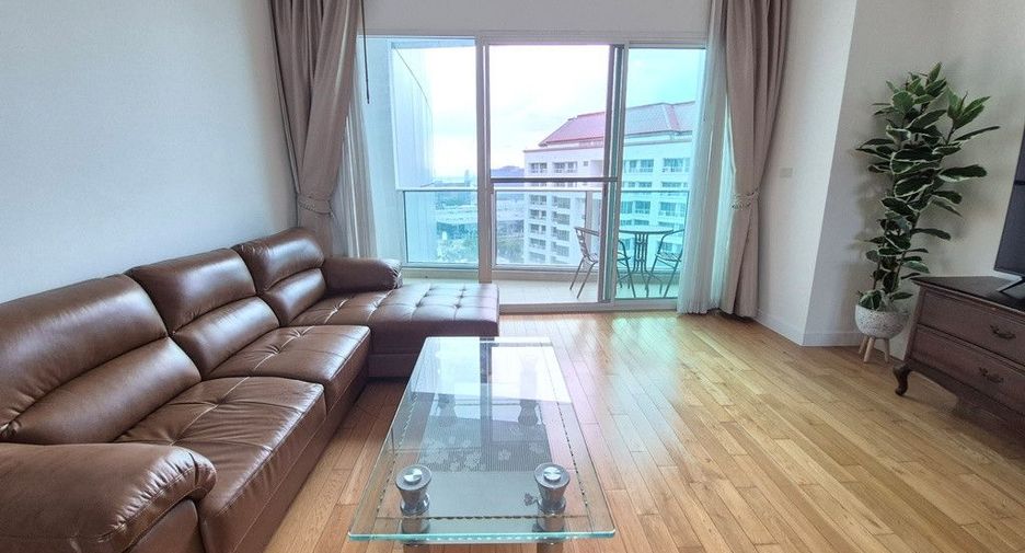 À louer 3 chambres condo à Khlong Toei, Bangkok
