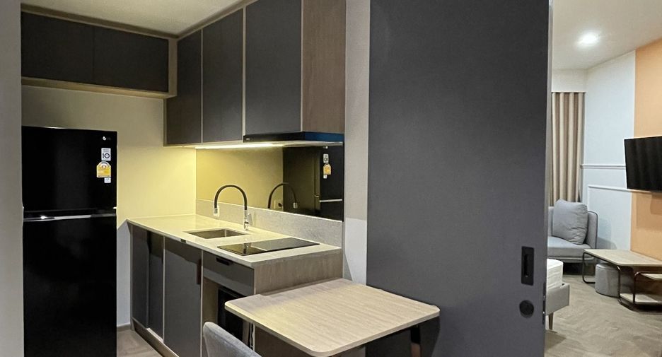 À louer 1 chambre condo à Bang Rak, Bangkok