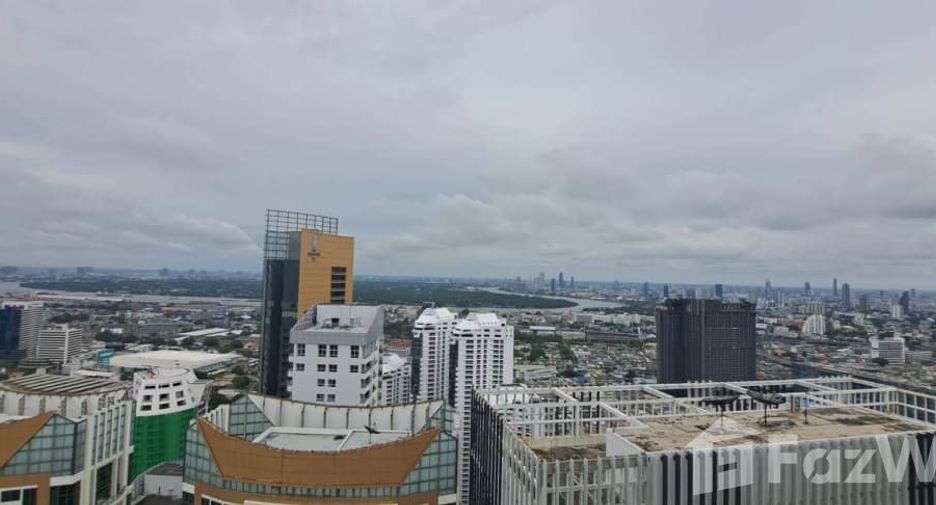 For rent 2 bedrooms condo in Khlong Toei, Bangkok