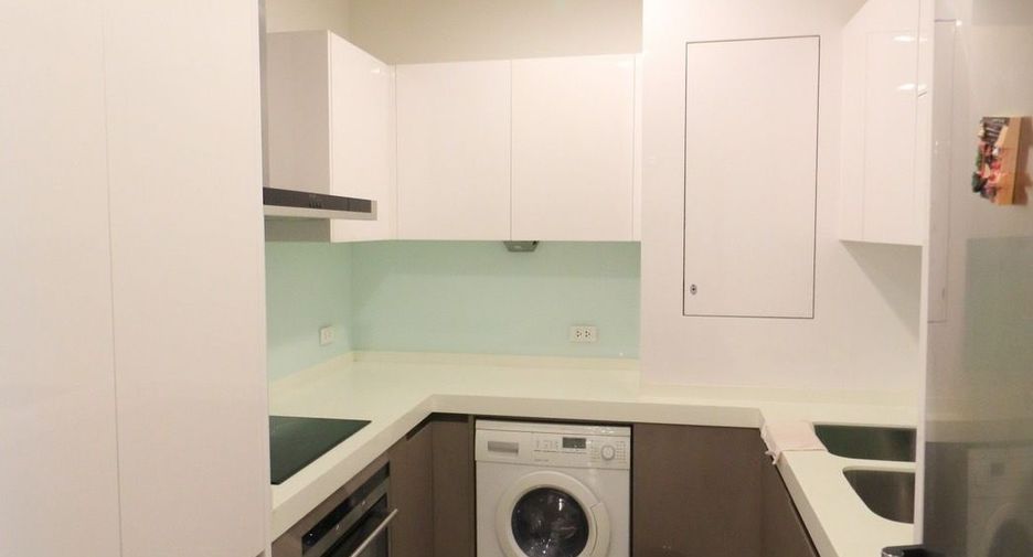 Condo en alquiler de 2 habitaciones en Pathum Wan, Bangkok