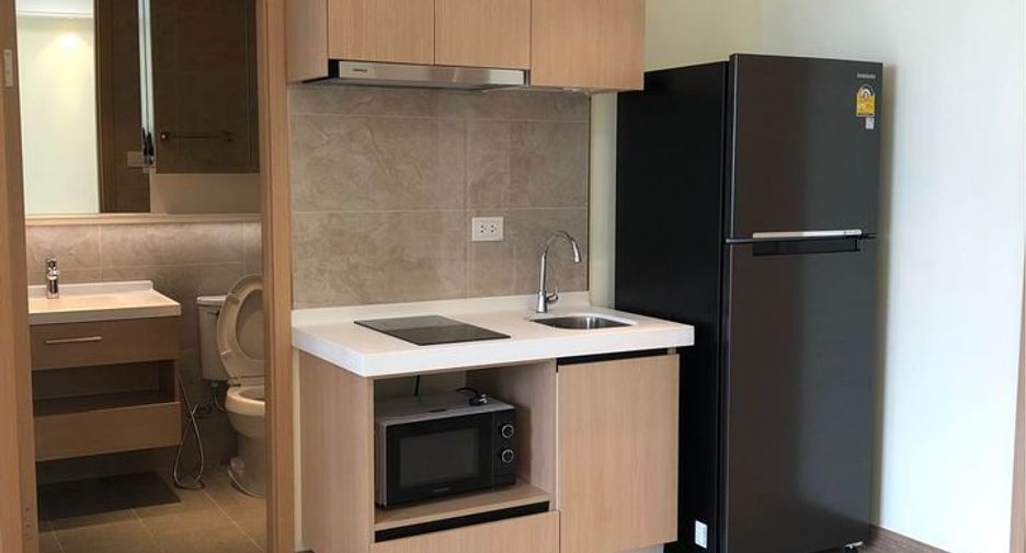 For rent 1 Beds condo in Yan Nawa, Bangkok