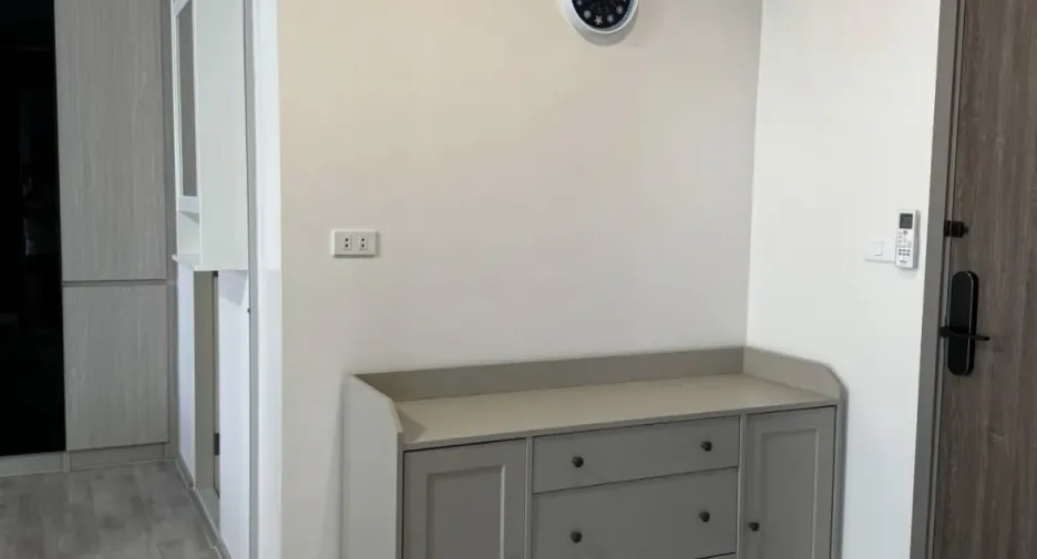 For rent 2 bedrooms condo in Bang Kapi, Bangkok