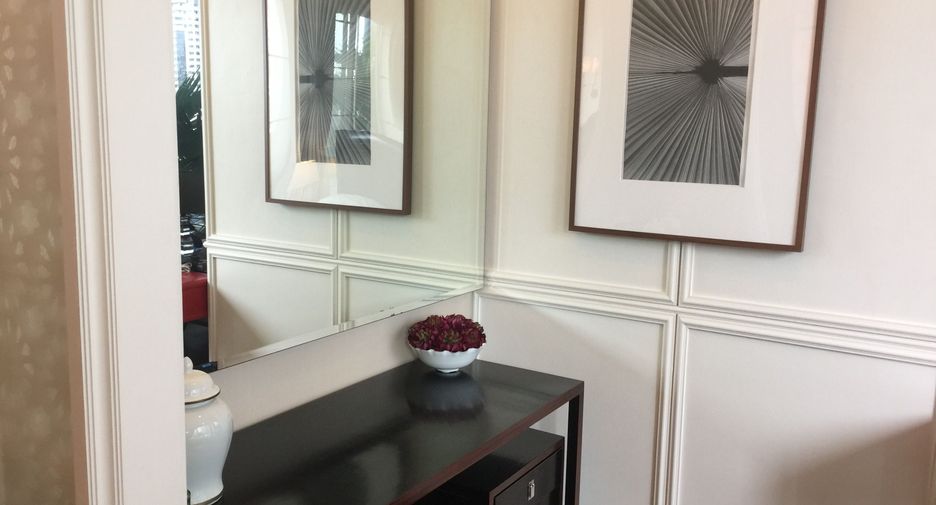 For rent 1 bed condo in Watthana, Bangkok