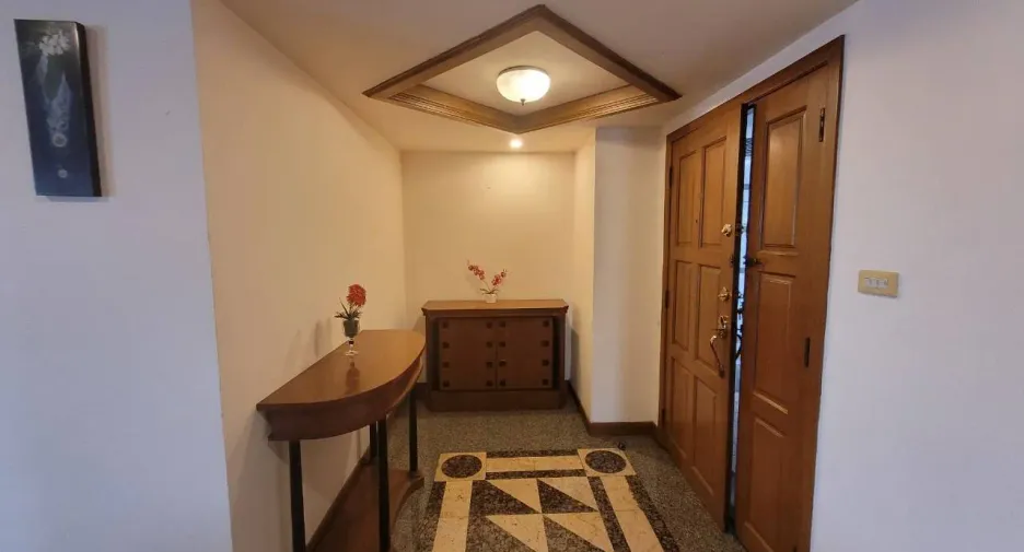 Wohnung zur Miete mit 3 Zimmer in Watthana, Bangkok