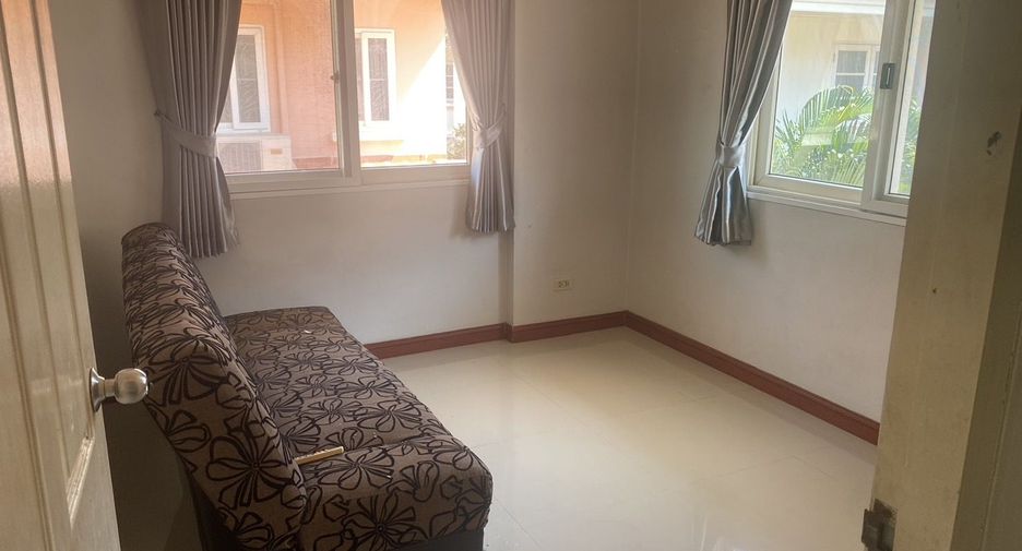 For rent 3 bedrooms house in Sai Mai, Bangkok