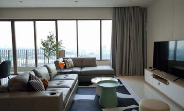 For rent 3 ベッドルーム condo in Khlong Toei, Bangkok